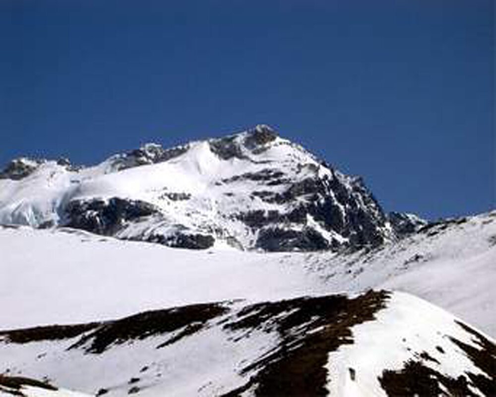 yala Peak Climbing (5,500m/ 18,044ft)-18 Days